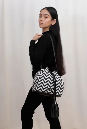 Black and White Zig Zag Jacquard Bucket Bag