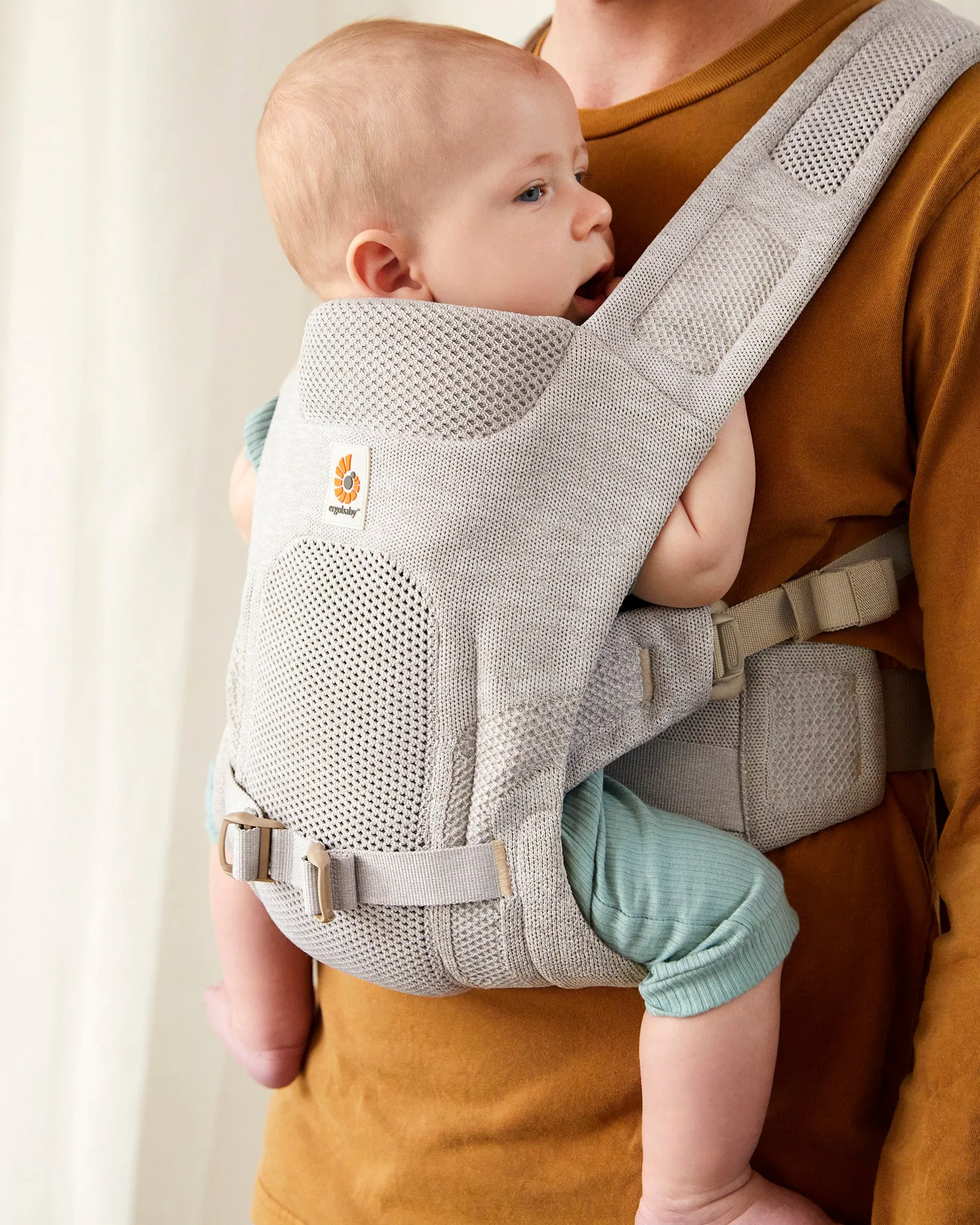 Ergobaby Aerloom Stretch Baby Carrier