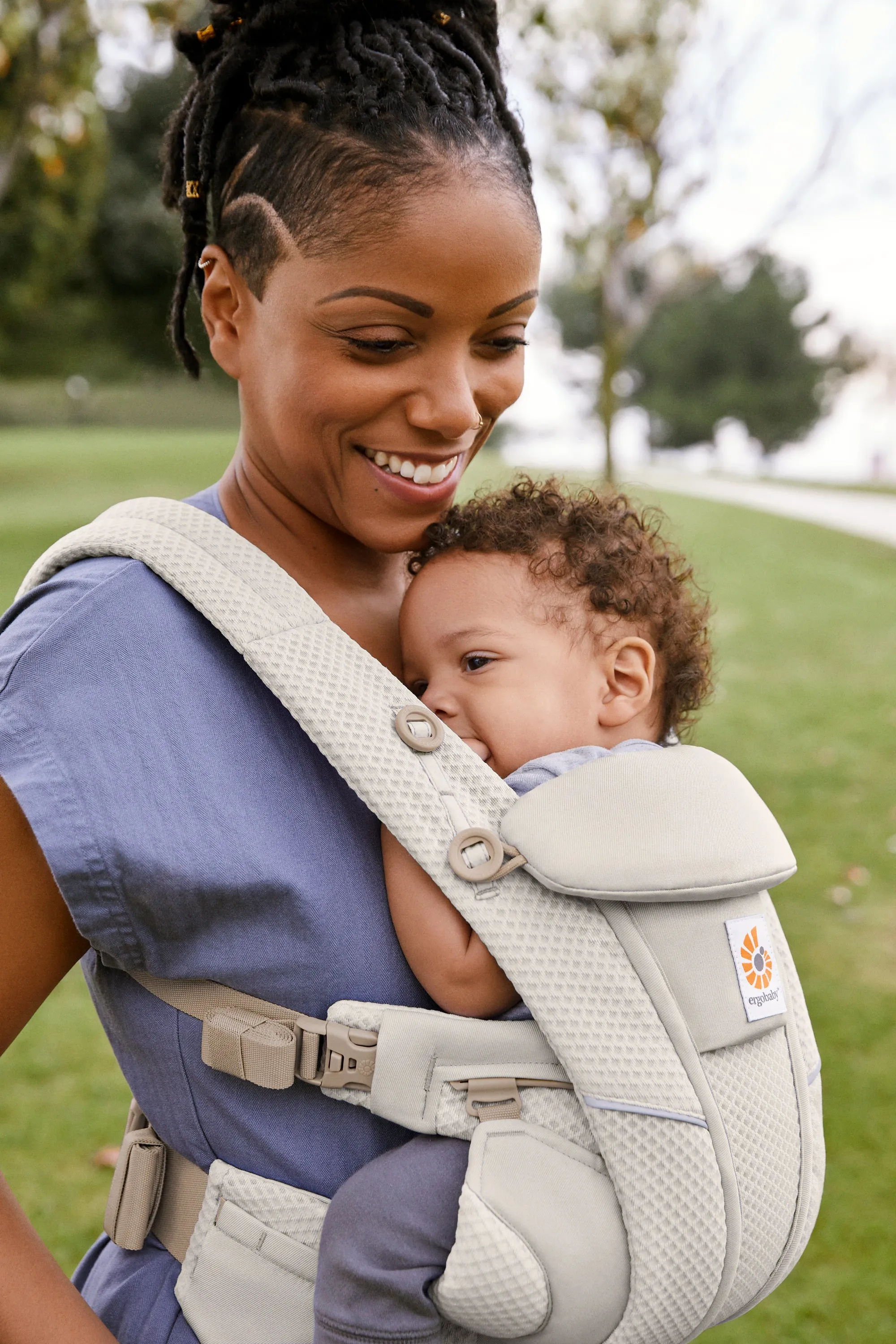 Ergobaby Omni Breeze Baby Carrier - Natural Beige