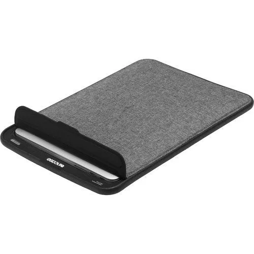 ICON Sleeve with TENSAERLITE for MacBook Pro Retina 13"